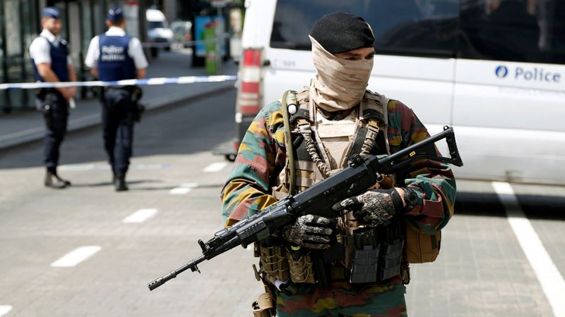 Un detenido por una falsa alerta terrorista en Bruselas