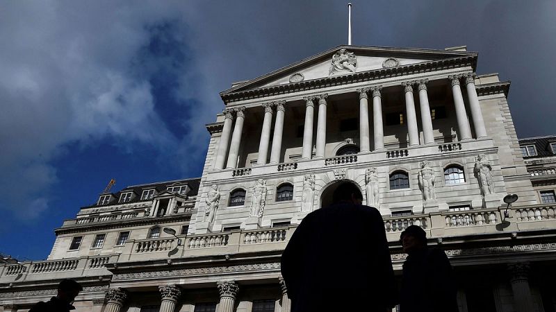 El Banco de Inglaterra, listo para inyectar hasta 250.000 millones de libras para estabilizar a los mercados