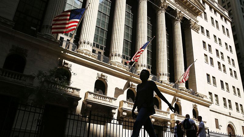 Wall Street cierra con fuertes caídas y completa el desplome de las Bolsas mundiales tras el 'Brexit'