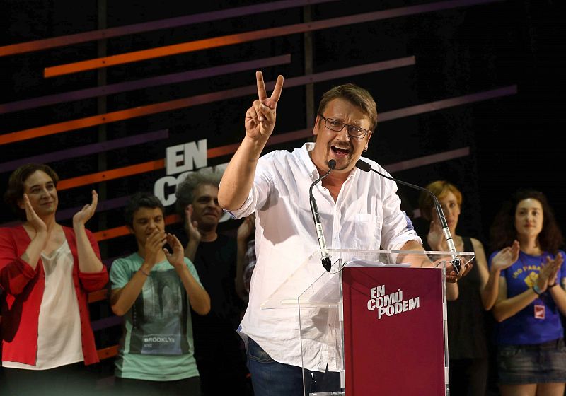 La vía del referéndum de En Comú Podem vuelve a ganar en Cataluña y el independentismo resiste