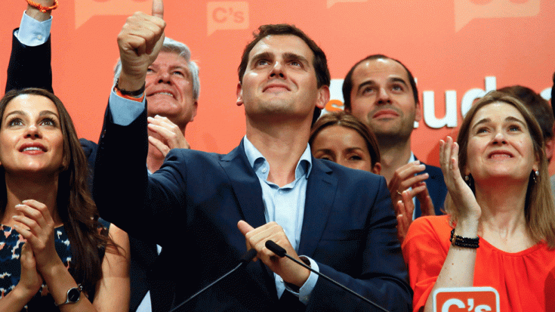 Ciudadanos logra 32 escaños y se mantiene como cuarta fuerza, pero pierde ocho diputados