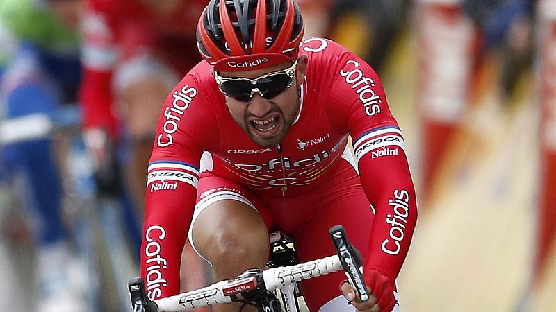 Bouhanni no participará en el Tour por una herida en la mano derecha tras una pelea