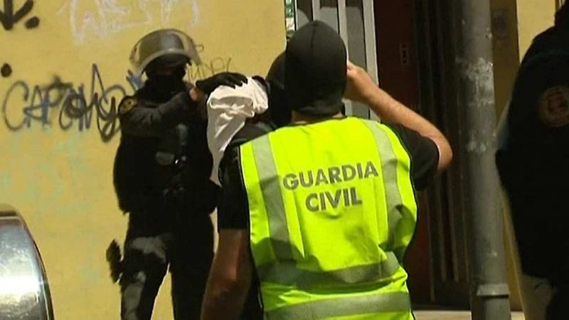 Detenidos tres pakistaníes en Lleida por enaltecer el terrorismo yihadista en internet