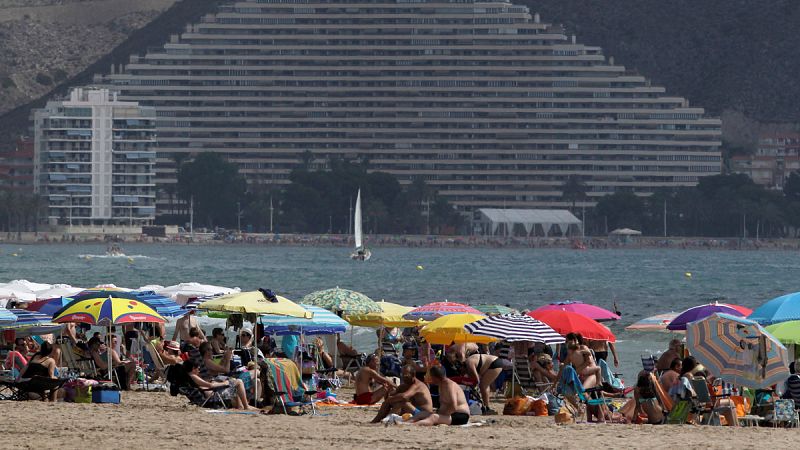 Los turistas gastaron en España 24.814 millones hasta mayo, el 6,8% más