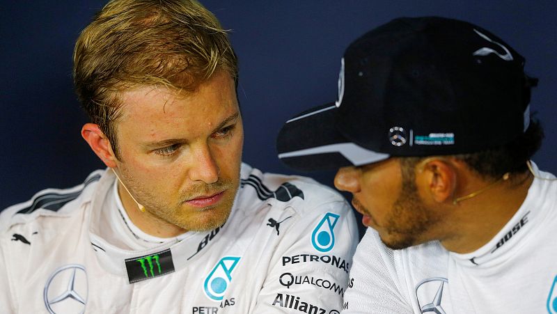 Rosberg y Hamilton se citan en Silverstone con la advertencia de Mercedes de que no se quiten puntos