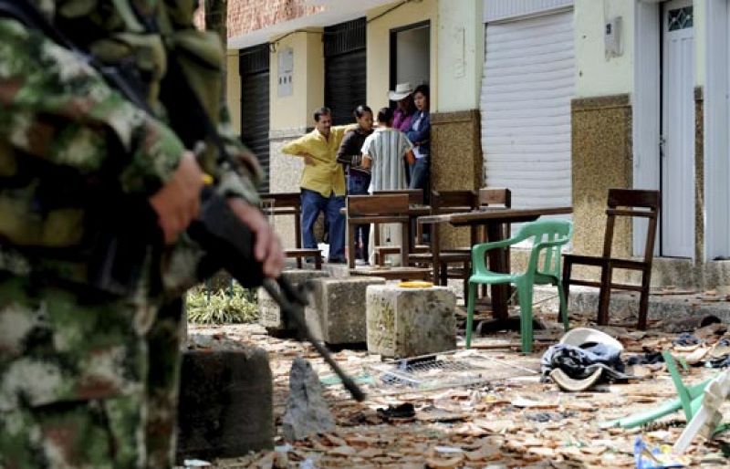 Una bomba de las FARC mata a siete personas en Colombia