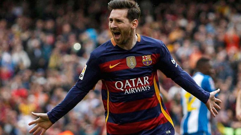 Técnicos de Hacienda piden al FC Barcelona que retire su campaña a favor Messi