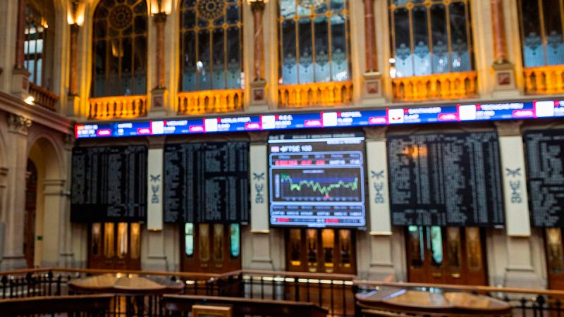 La Bolsa española sube un 2,42% y se sitúa por encima de los 8.500 puntos