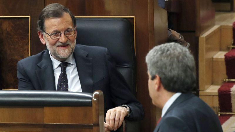 Homs traslada a Rajoy que Convergència ni votará a favor ni se abstendrá para facilitar su investidura