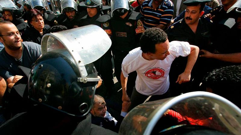Egipto utiliza las desapariciones forzosas y la tortura para silenciar a la disidencia, según Amnistía
