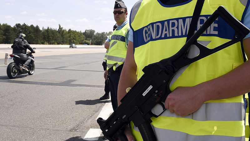 Francia saldr del estado de emergencia a finales de mes, segn el ministro de Justicia