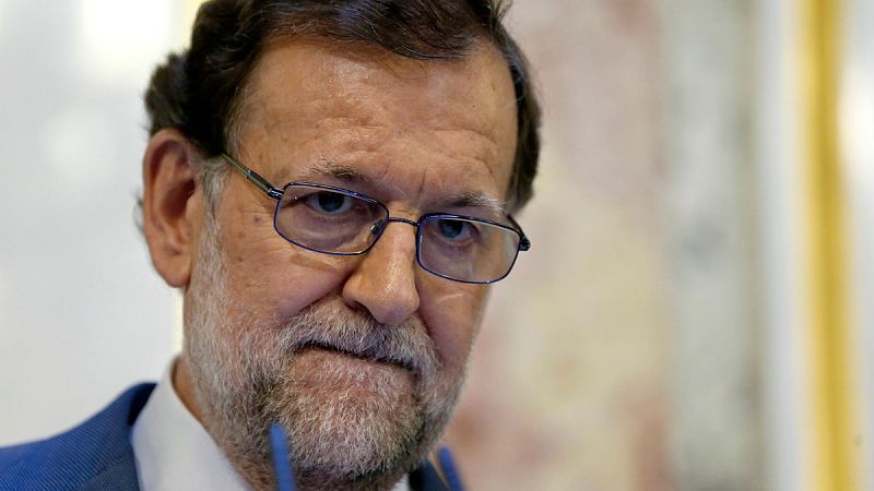 Rajoy advierte de que la alternativa a cambiar Sociedades sería reducir gasto