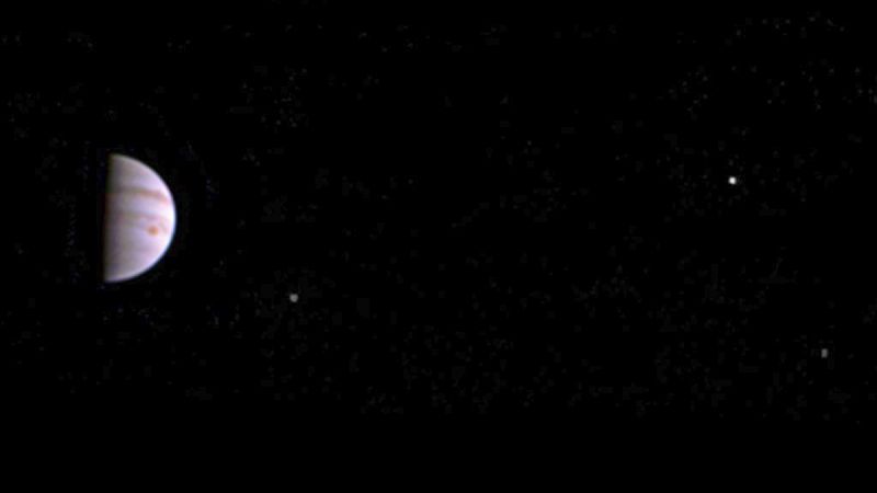 Juno envía su primera imagen en órbita de Júpiter