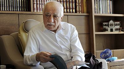 Fethullah G�len, de aliado de Erdogan a enemigo calificado como "terrorista"