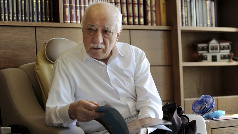 Fethullah Gülen, de aliado de Erdogan a enemigo calificado como "terrorista"