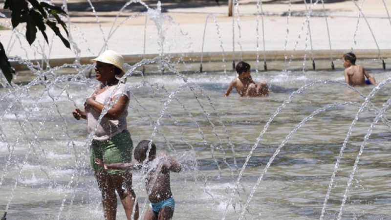 La ola de calor pone en alerta a 37 provincias con máximas de hasta 41 grados
