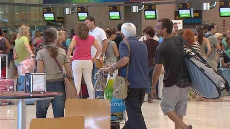 2,4 millones de turistas han llegado a Canarias con compañías 'low cost'