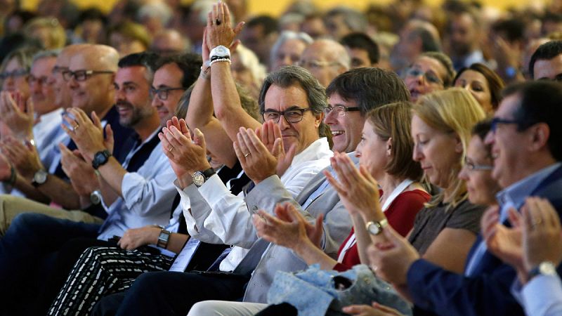 La refundada Convergència no renuncia a la vía independentista unilateral ni a las siglas PDC