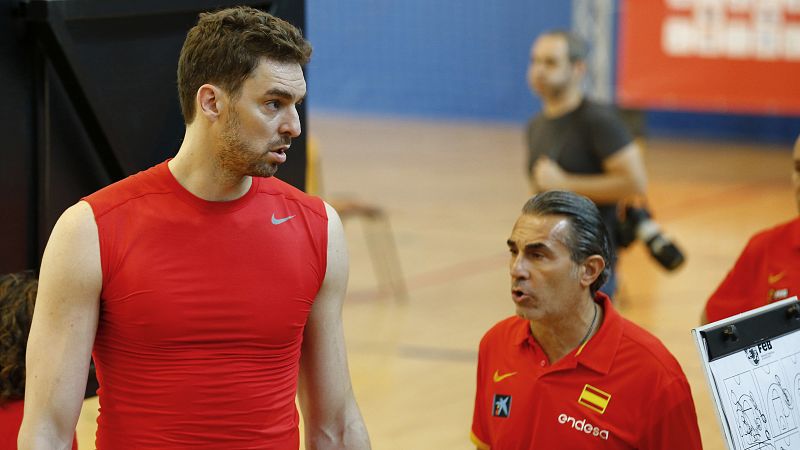 España busca dar un paso más en la revancha ante Lituania