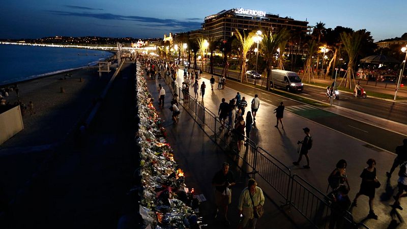 Los investigadores creen que el autor de la masacre de Niza cont con la ayuda de varios cmplices