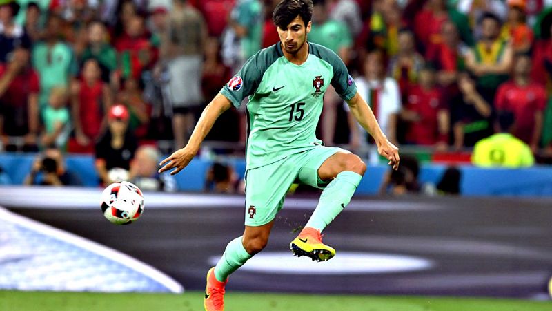 El FC Barcelona ficha al portugués André Gomes