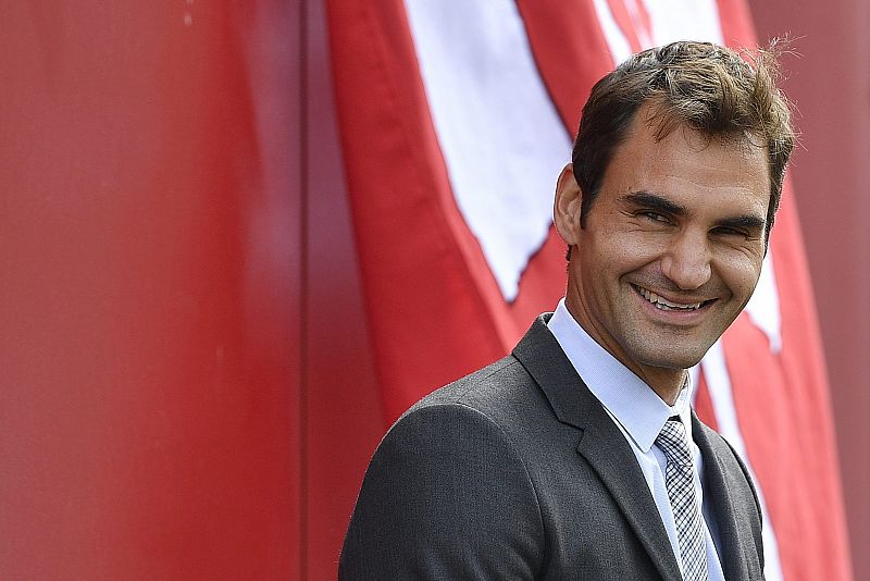 Federer se pierde los Juegos de Río para tratar su rodilla