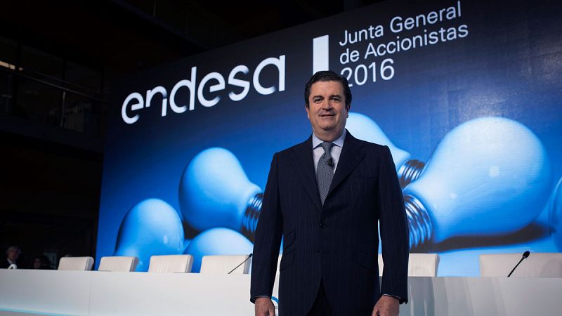 Endesa compra a Enel su participación en la filial de renovables que se queda en manos de la eléctrica