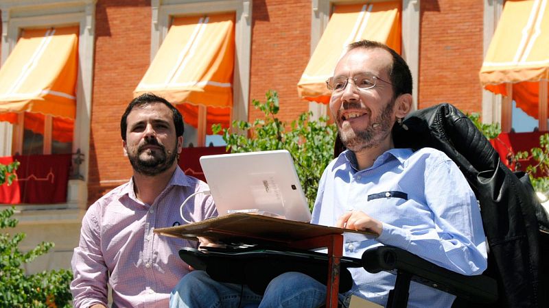 Alberto Garzón pide una investigación sobre el asistente que tuvo sin contrato Pablo Echenique