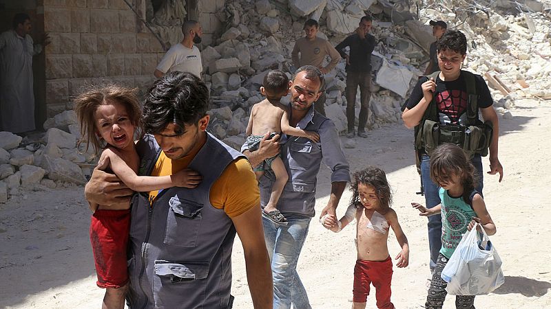 Las autoridades sirias anuncian la apertura de cuatro corredores humanitarios en Alepo