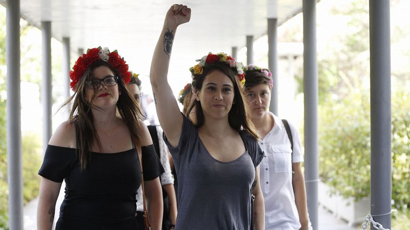 Absueltas las activistas de Femen en su primer juicio en España por interrumpir una marcha antiabortista