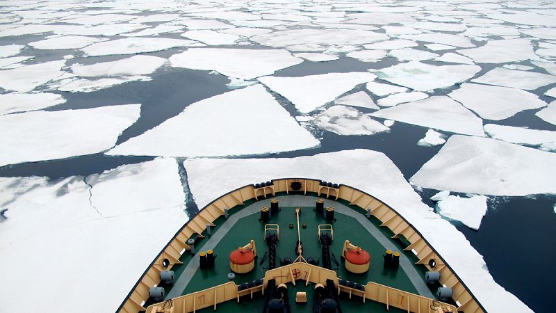 El aumento del tráfico marítimo en el Ártico está relacionado con la disminución de la capa de hielo