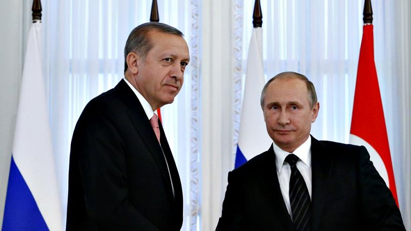 Putin y Erdogan pactan los siguientes pasos para la normalización de las relaciones entre Rusia y Turquía
