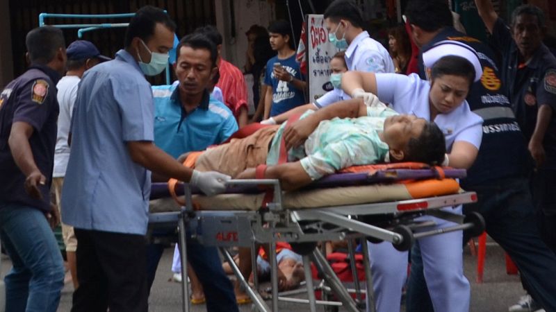 Al menos cuatro muertos y 35 heridos tras una cadena de explosiones en Tailandia
