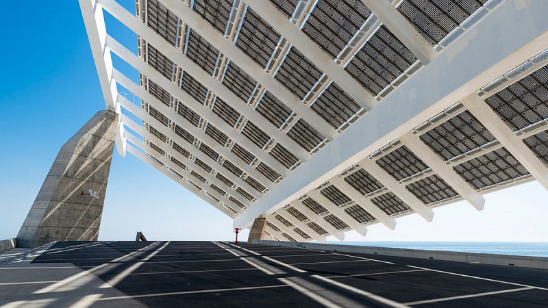 España suma ya 27 arbitrajes internacionales ante el Ciadi por los recortes a las renovables