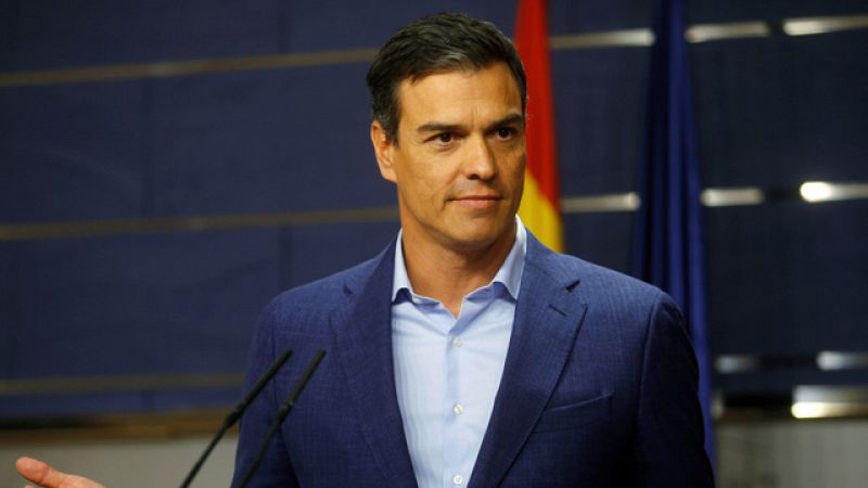 Pedro Sánchez reitera su 'no' a Rajoy y le exige que ponga fecha a la investidura "antes de que acabe la semana"