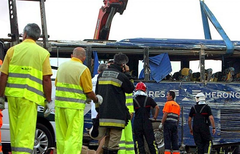 Continúan muy graves cuatro heridos del accidente de autocar ocurrido este domingo en Oropesa