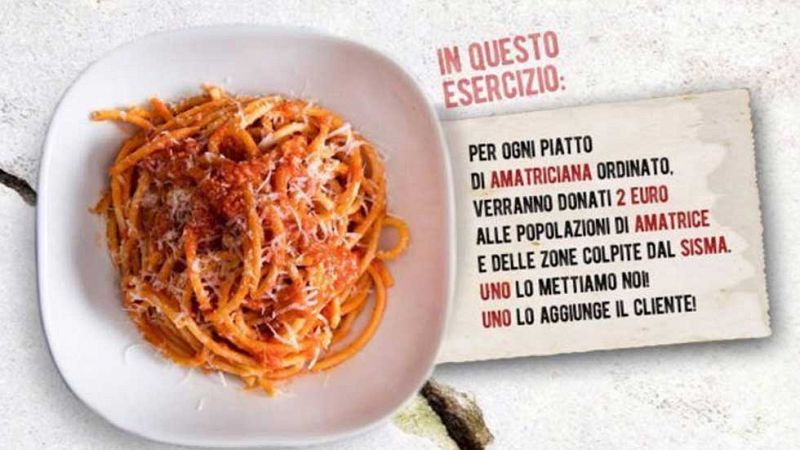 Un plato de espaguetis en solidaridad con las víctimas del terremoto de Italia