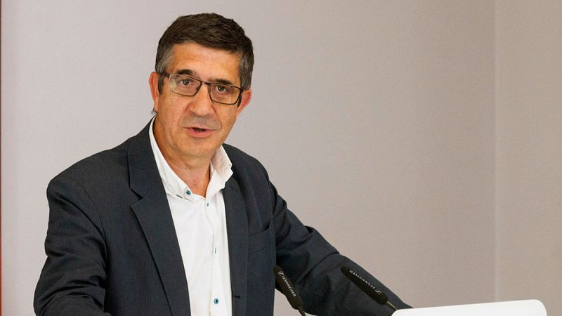 Patxi López: "Rajoy quiere que se lo den todo hecho" o "chantajea" a los demás