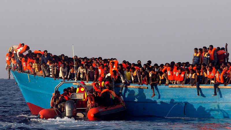 Italia rescata a 6.500 migrantes frente a la costa libia, la ruta más mortífera del Mediterráneo