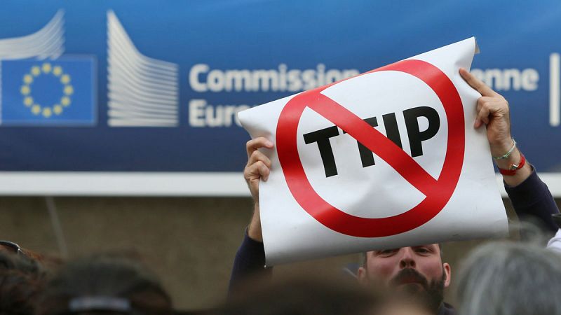 Francia pide poner fin a las negociaciones sobre el tratado de libre comercio entre la UE y EE.UU.