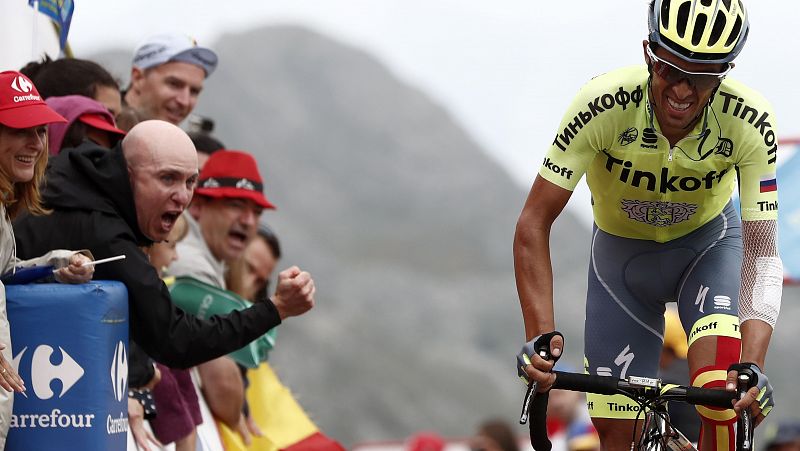 Contador: "Las opciones de victoria son muy pocas"