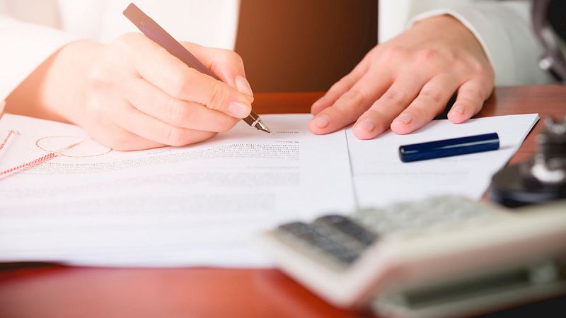 El incremento de la firma de hipotecas sobre viviendas se ralentizó con fuerza en junio