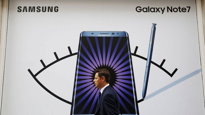 Samsung suspende la venta del Galaxy Note 7 en todo el mundo tras quemarse varios terminales durante la carga