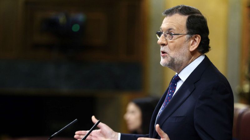 Rajoy apela a la "alianza natural" de PSOE y PP para gobernar y le pide a Sánchez que diga su alternativa