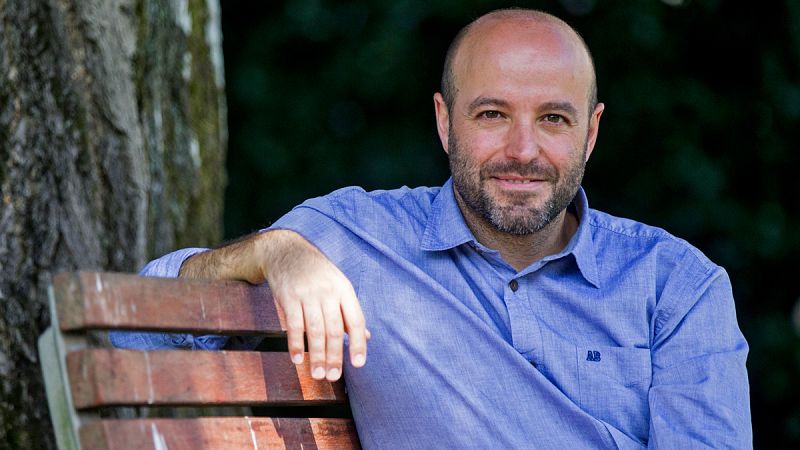 Lus Villares, el juez que aparca la toga para aspirar a la Xunta
