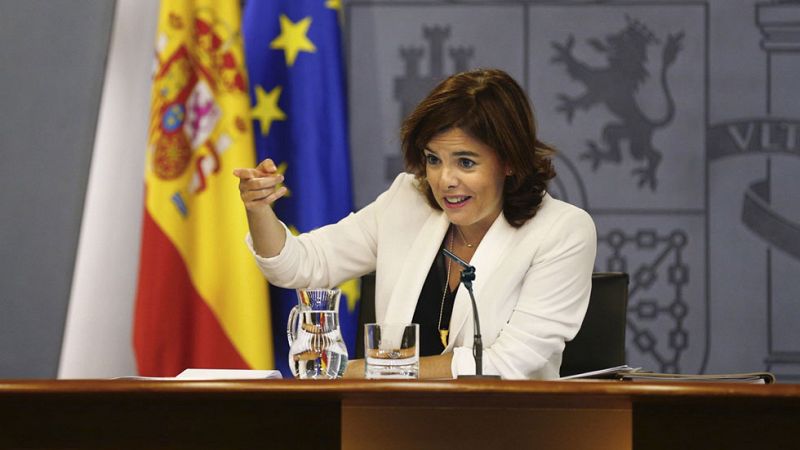 El Gobierno rechaza que De Guindos acuda a hablar del caso Soria al pleno exigido por la oposición