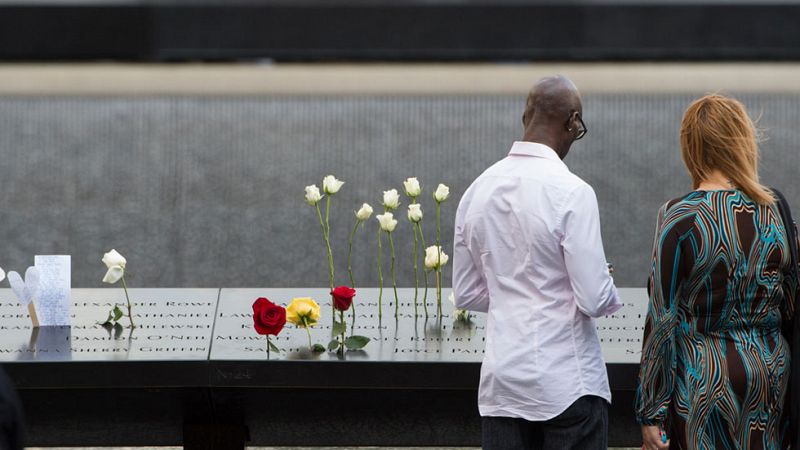 Nueva York recuerda a las víctimas de los atentados del 11-S quince años después