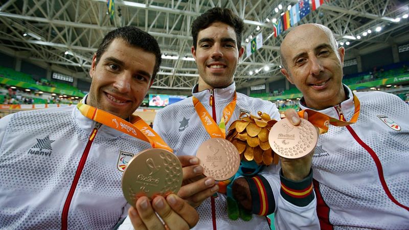 Espaa logra el bronce por equipos en los 750 metros de velocidad