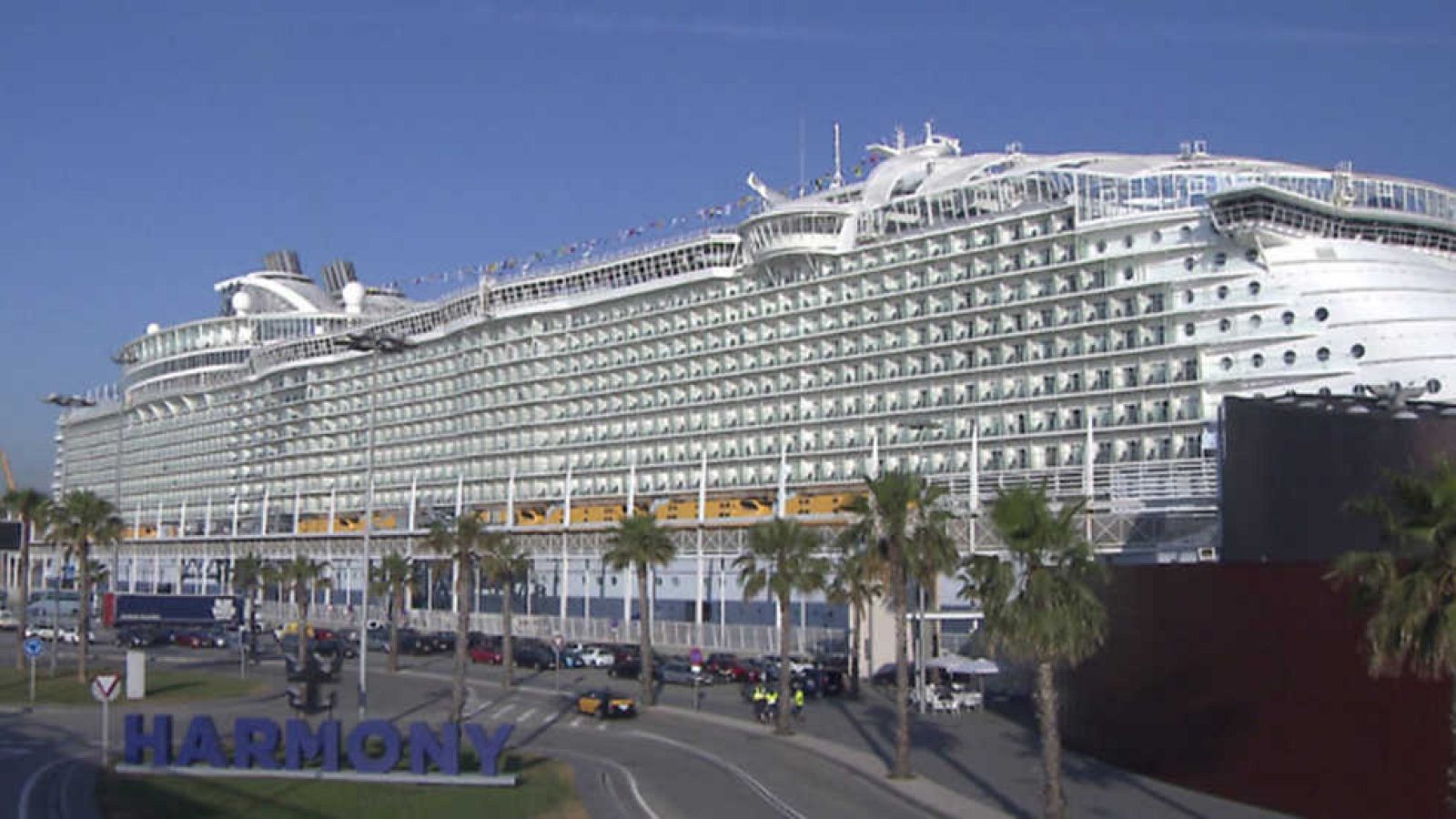 El escarabajo verde - Cruceros con muchos humos - ver ahora