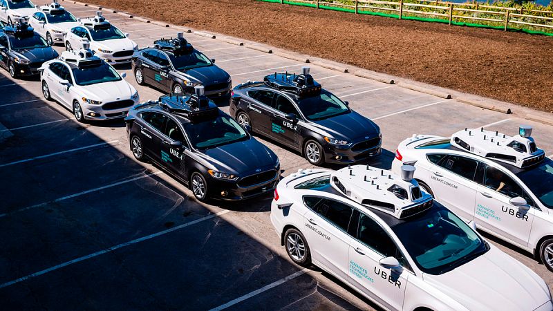 Uber pone en circulación sus primeros coches autónomos en Pittsburgh